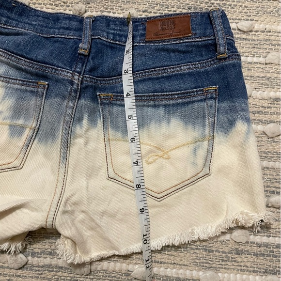 Ruehl NY ombre jean shorts size 24 - Picture 4 of 5